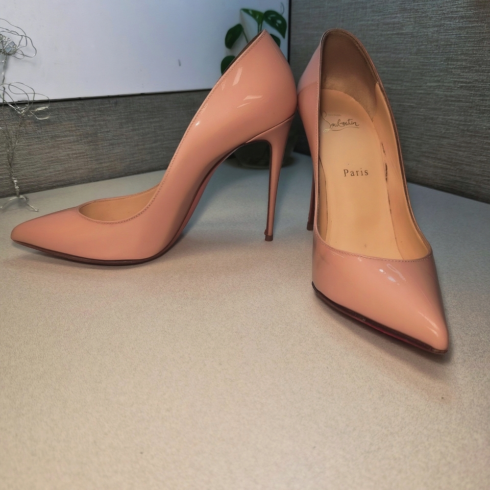 Christian Louboutin - Red Bottom - So Kate - Nude Pumps - Heels